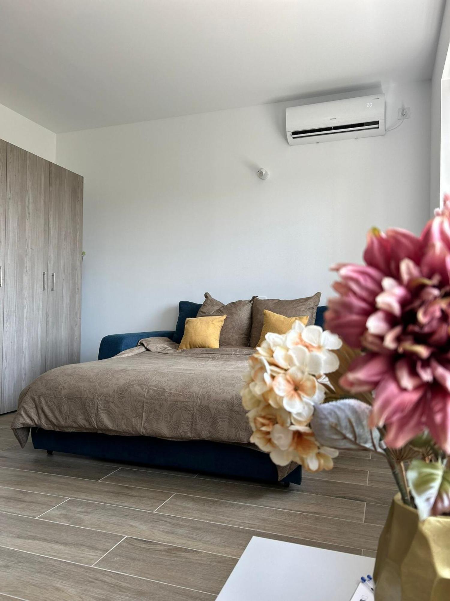 Summit Stay Apartment Bucarest Exterior foto